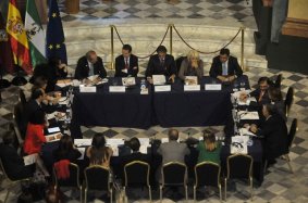 La Junta de Gobierno de la FEMP, reunida en Cádiz