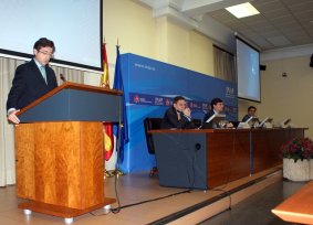 El Secretario General de la FEMP, durante su intervención en el acto de apertura.