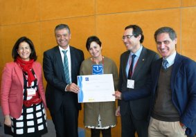 La Alcaldesa de Gijón,Carmen Moriyón, en el centro, con el Presidente de la Comisión de Turismo de la FEMP y la Secretaria de Estado de Turismo, ambos a su derecha.