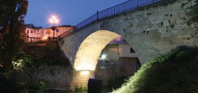 Puente sobre el río Tajo en Trillo (Guadalajara)