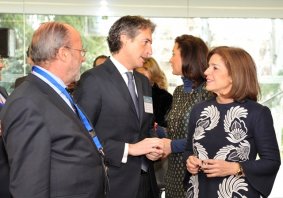 De la Serna, Ana Botella y el Alcalde de Valladolid, León de la Riva, en la apertura del Foro.